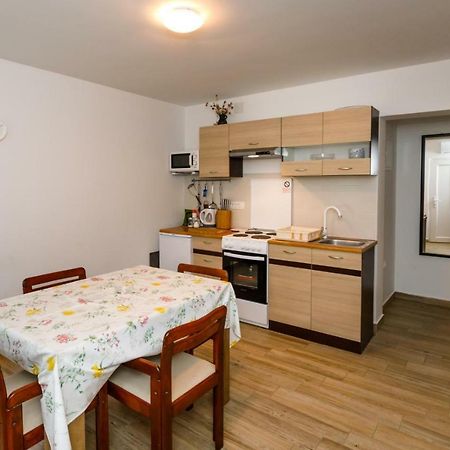 Appartamento Sonja Krk Town Esterno foto